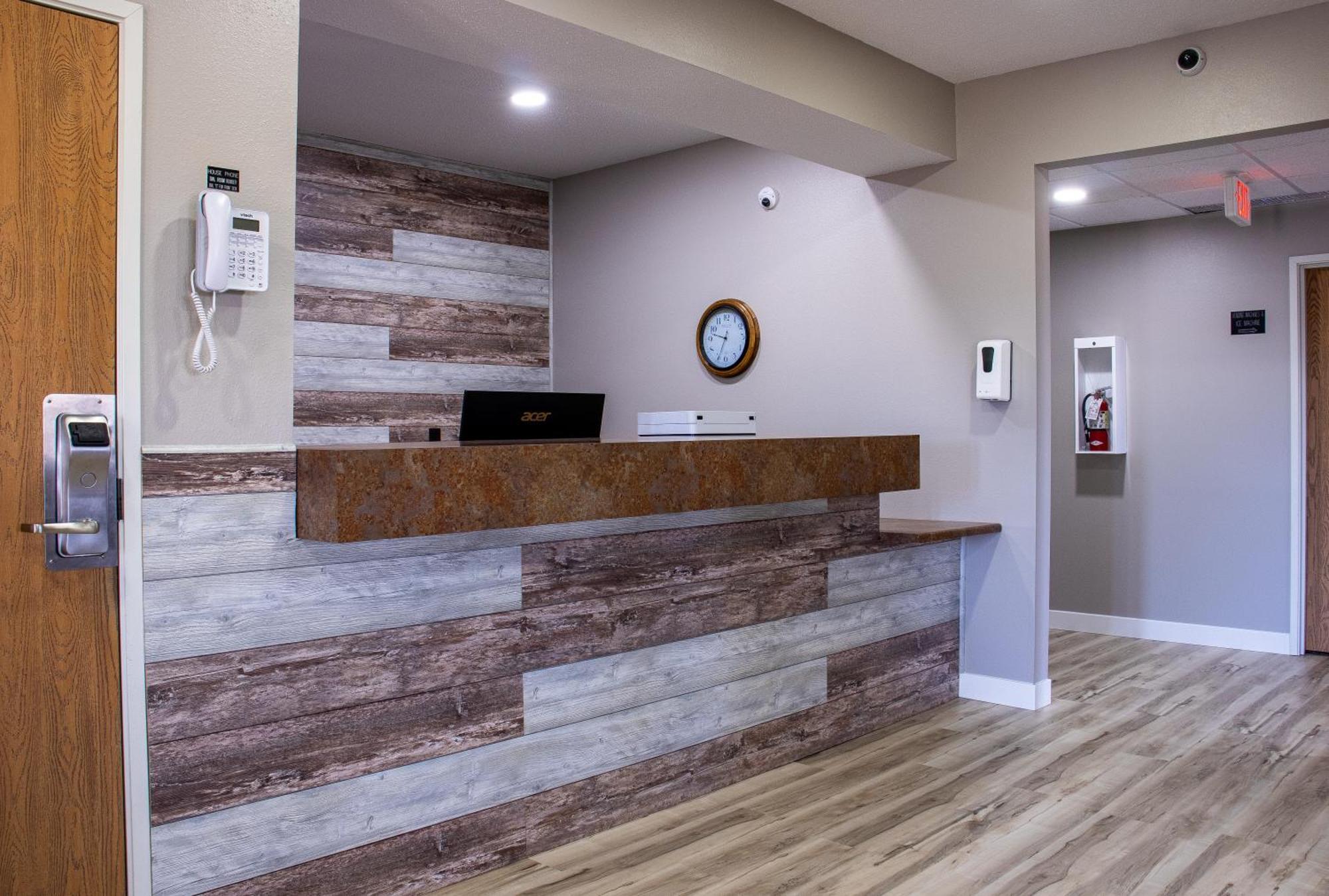 Belva Deer Inn Sigourney Ngoại thất bức ảnh